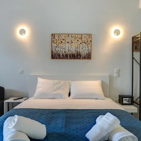 Molos Beachfront Apartments In Diakopto Extérieur photo
