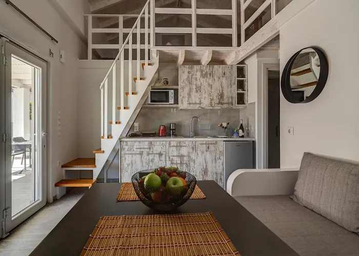 Molos Beachfront Apartments In Diakopto