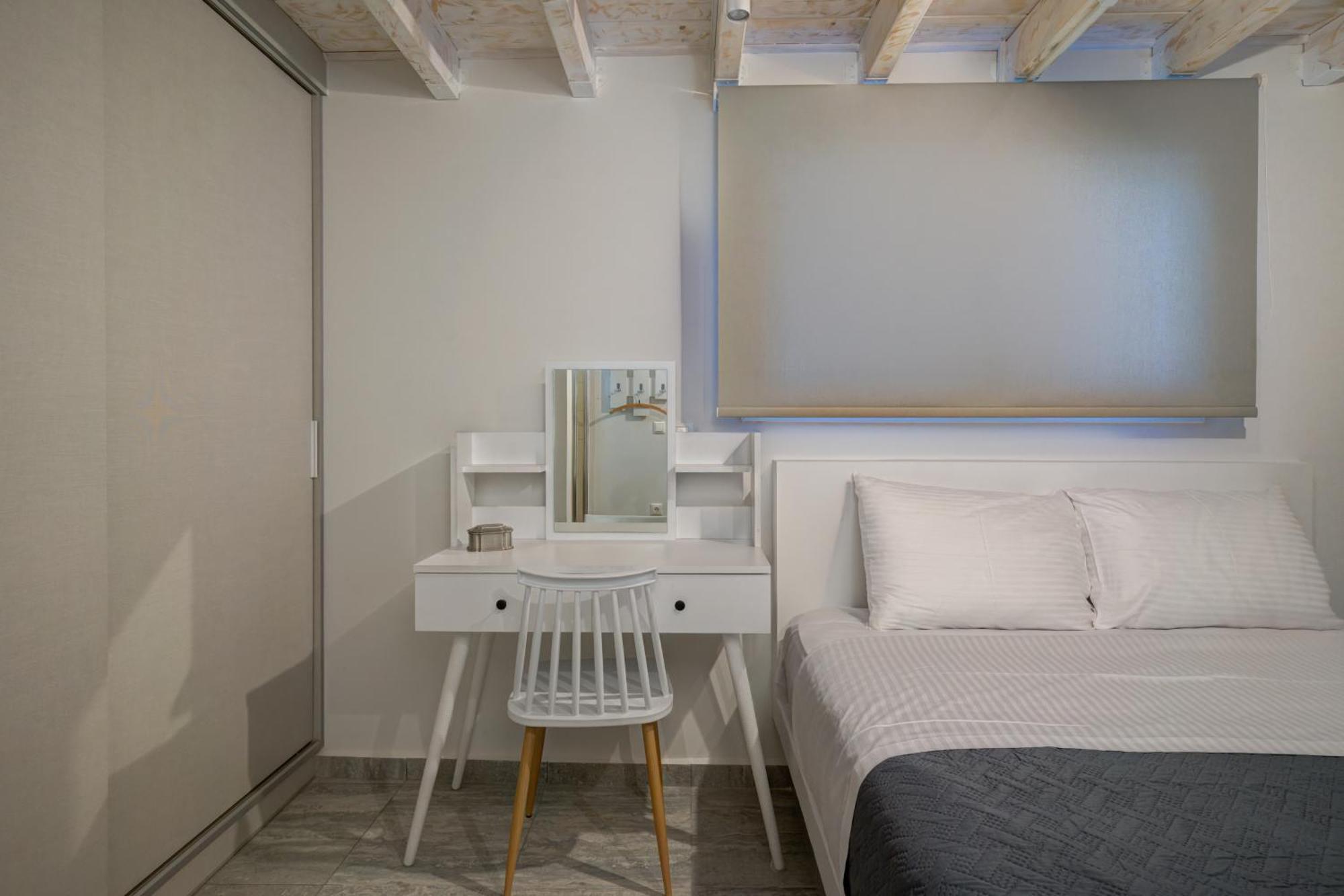 Molos Beachfront In *