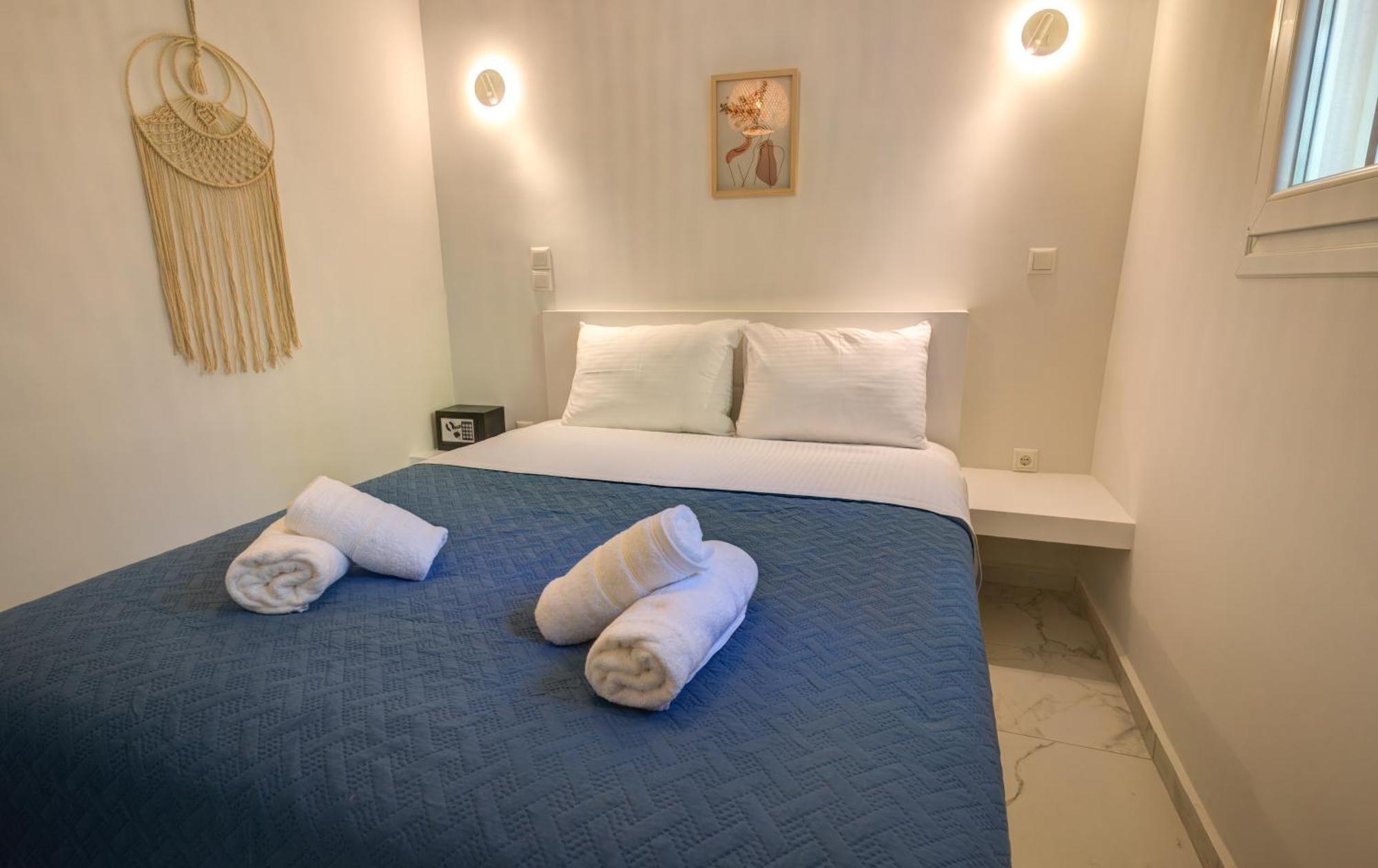 Molos Beachfront In Apartment Diakopto