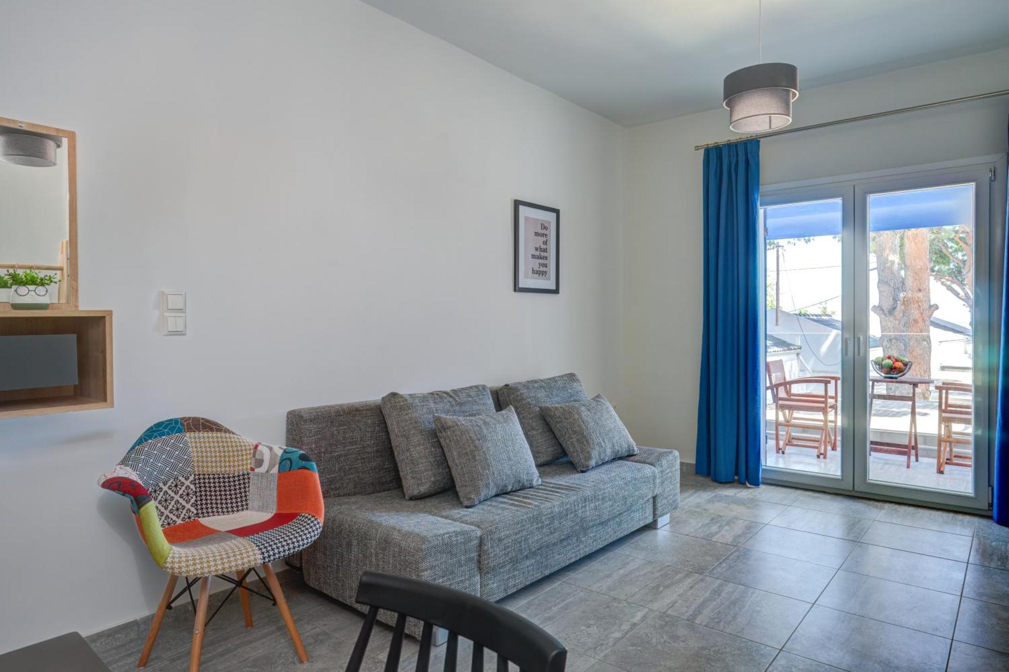 Apartment Molos Beachfront In Diakopto